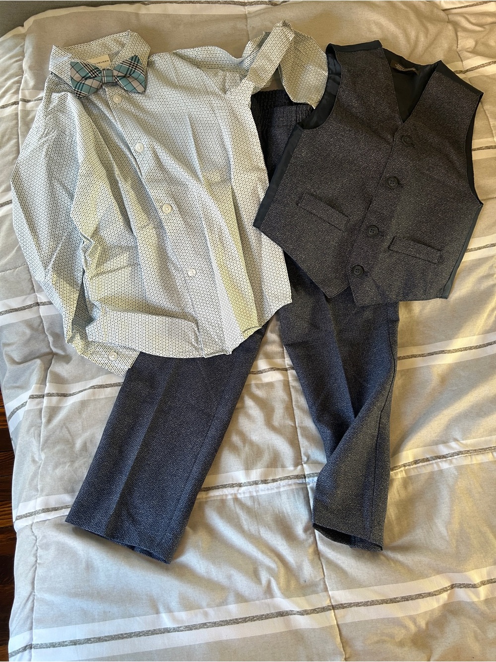Boys Charcoal Gray 3-Piece Suit Set with Light Blue Shirt